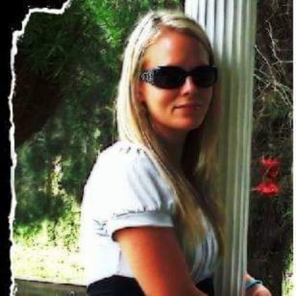 Meet your Posher, Alena